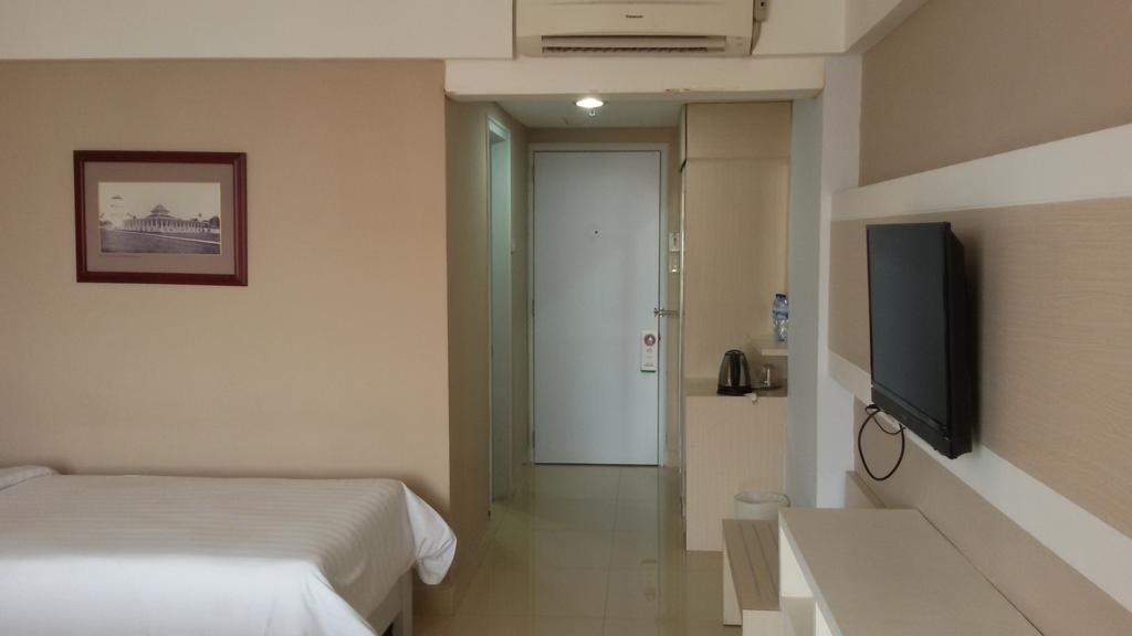 Hotel Sandjaja ปาเลมบัง ภายนอก รูปภาพ