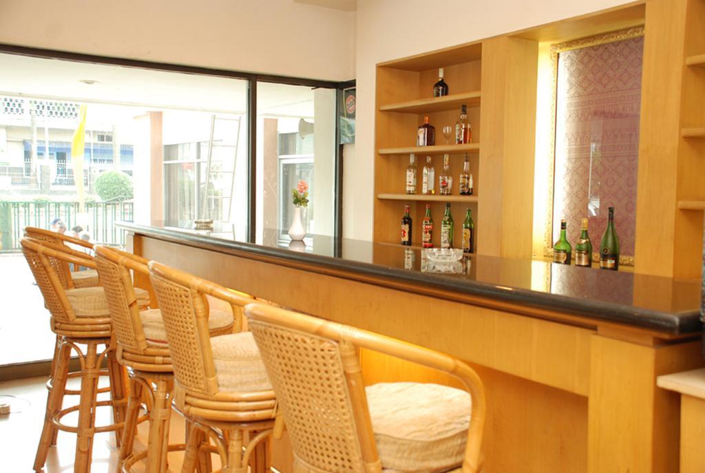Hotel Sandjaja ปาเลมบัง ภายนอก รูปภาพ
